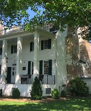 Effingham Manor & Winery image 5