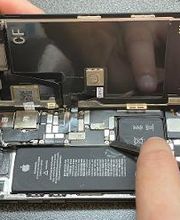 uBreakiFix - Phone and Computer Repair image 19