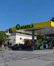 AGROLA Tankstelle in Hombrechtikon unter Carport