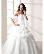 L''amour Braut- & Festmoden Bild 6