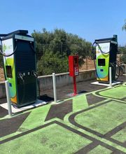 IPLANET Ricarica in sicurezza in modalità ultra fast per tutti i veicoli elettrici.