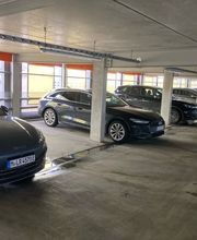 Sixt Autovermietung Berlin Alexanderplatz Bild 3