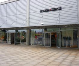 Tommy Hilfiger Outlet Bild 2