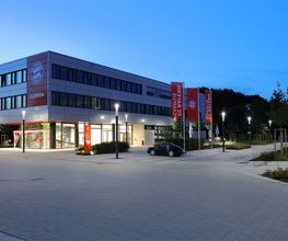 HL Lichttechnik. GF Hans Lichtl Bild 13