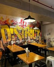 District 10 - Saigon Street Food Bild 1