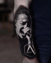 PiiNK Tattoo & Piercing Bild 8