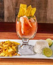 Los Andes Bistro & Bar image 5