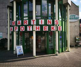 Aussenansicht der Martins-Apotheke