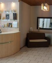 B C Coiffure image 13