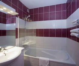 Tropic Hotel image 7