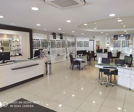 Opticien COIGNIÈRES Optical Center image 7