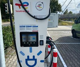 TotalEnergies Charging Station Bild 2