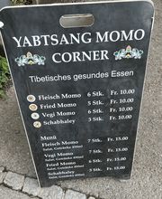 Yabtsang Momo Corner Bild 2