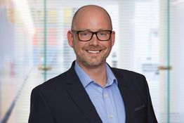 Benjamin Ewe Versichern & Finanzieren