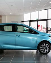 Renault Garage Eric Ferrier Agent image 14