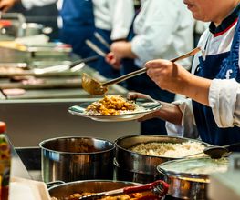 FLUNCH Traiteur Cholet image 18