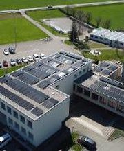 Schulhaus Sproochbrugg, Photovoltaikanlage und Spenglerarbeiten