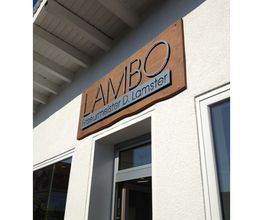 Lambo Friseur Bild 1
