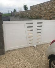 Martinez Angélo image 1