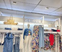 GUESS imagen 1