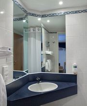 Holiday Inn Express Geneva Airport by IHG Bild 2