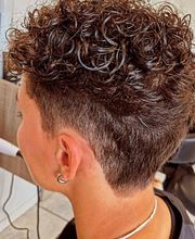 Mes'Dames Mes'Sieurs image 13