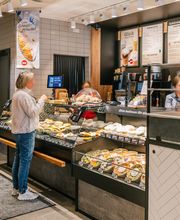 Junge Die Bäckerei. Bild 7