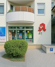 Aussenansicht der Kirchbrunnen-Apotheke