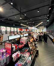 SEPHORA BORDEAUX SAINTE CATHERINE image 3