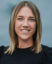 Maria Krautenbacher, Immobilienspezialistin