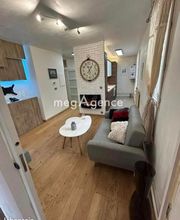 Castro-Cintas Bruno image 1