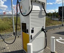Shell Recharge Charging Station Bild 5