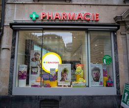 extérieur-de-la-pharmacie-sun-store-neuchâtel