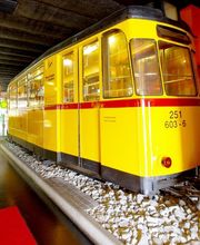 BOWLING-BAHN Bild 13