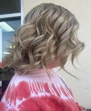 Fantastic Sams Cut & Color image 19