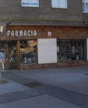 farmacia-del-ave-maria-fachada-01.jpg