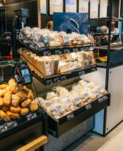 Junge Die Bäckerei. Bild 12