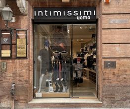 IUMAN Intimissimi immagine 1