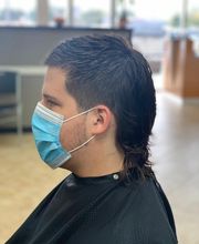 Fantastic Sams Cut & Color Lavernia image 16