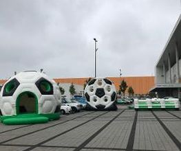 Fußball-Hüpfburg, Fußball-Dart, Fußballrodeo