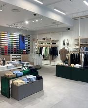Overall View - In-Store