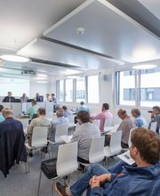 Rölli Auktionen & Philatelie AG Bild 4