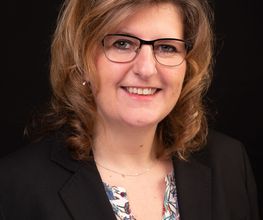 Julia Schlößer Geschäftsstellenleiterin Die Continentale Bild 2