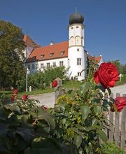 Schlosshotel Neufahrn e.K. Bild 1