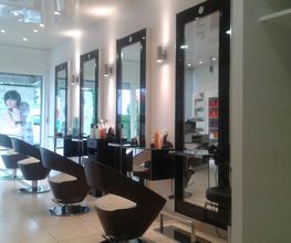 Ysatis Coiffure image 1