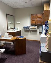 Tiffin Eye and Lasik Center image 10