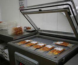 la-brocheta-produccion-carnicos-03.jpg
