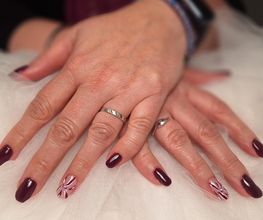 Au Doux Ongles image 16