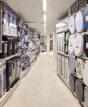 Mr.Bricolage Versailles image 12