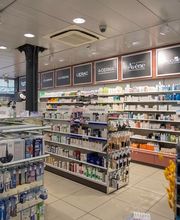 interieur-de-la-pharmacie-sun-store-fribourg